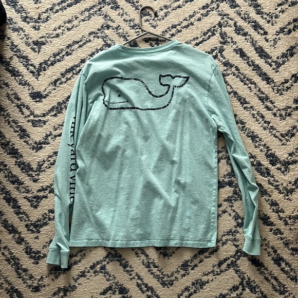 A teal long sleeve vineyard vines T shirt - Picture 3 of 3